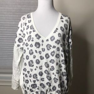 Sweater- gently worn good condition